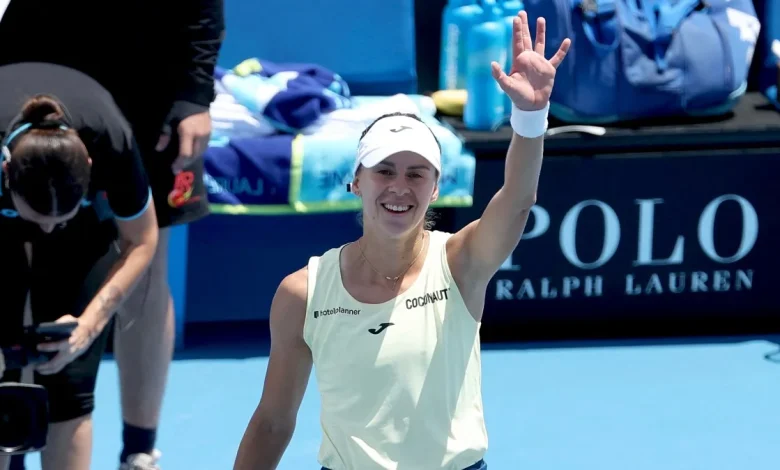 Linette już po kolejnym meczu w AO. Powrót z 0:4, triumf po 158 minutach w Melbourne