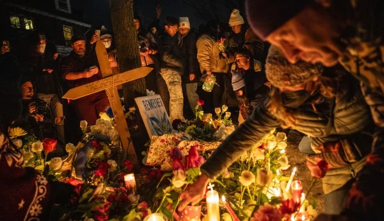 Live updates: Tensions flare after deadly ICE shooting in Minneapolis