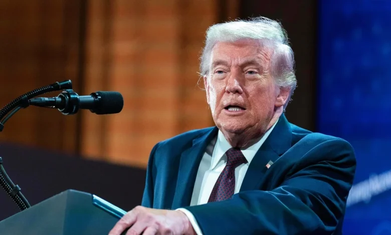 Live updates: Trump names Kevin Warsh as Fed chair nominee; Senate discusses government shutdown deal