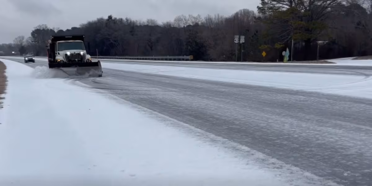 Live updates on road conditions after winter weather brings ice, sleet to Tennessee Valley