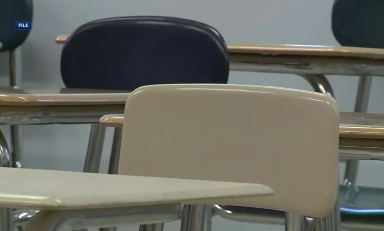 Local school district closes due to 'concerning' number of students becoming ill