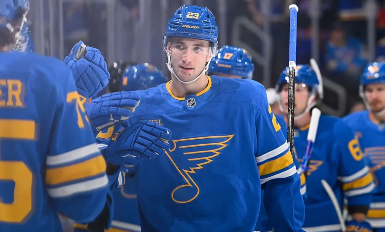 Mailloux signs one-year extension with Blues
