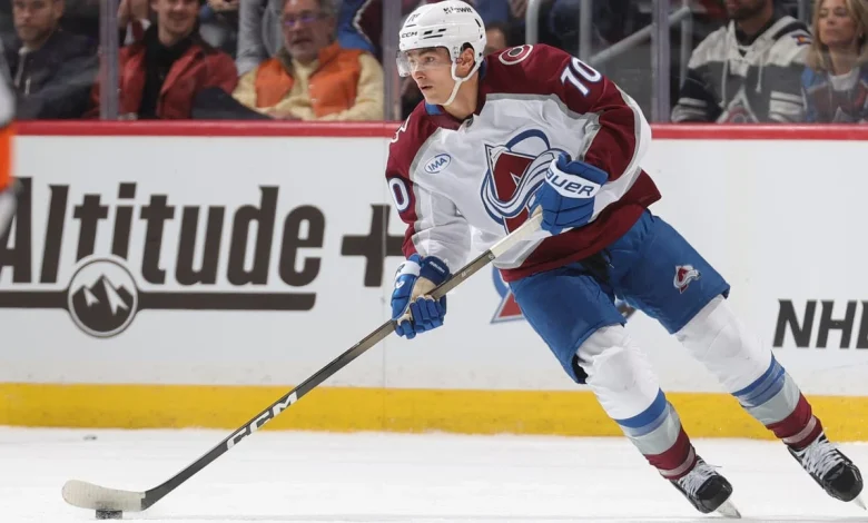 Malinski signs 4-year contract with Avalanche