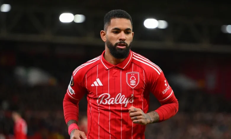 Man United first January transfer can finally be completed as replacement 'offered' to rival