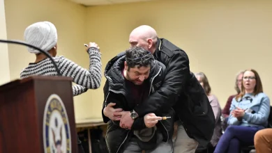 Man who sprayed apple cider vinegar on Rep. Ilhan Omar faces federal assault charge