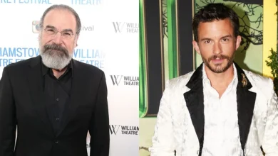 Mandy Patinkin Is 'Thrilled' for Jonathan Bailey for SUNDAY IN THE PARK WITH GEORGE Role