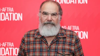 Mandy Patinkin To Play Odin In 'God Of War'
