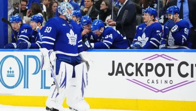 Maple Leafs pull goaltender Joseph Woll vs. Jets