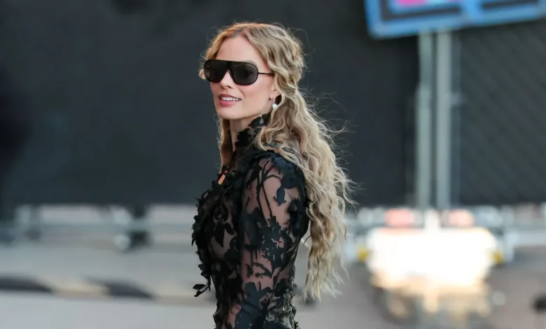 Margot Robbie Gives Naked Dressing The Emily Brontë Treatment