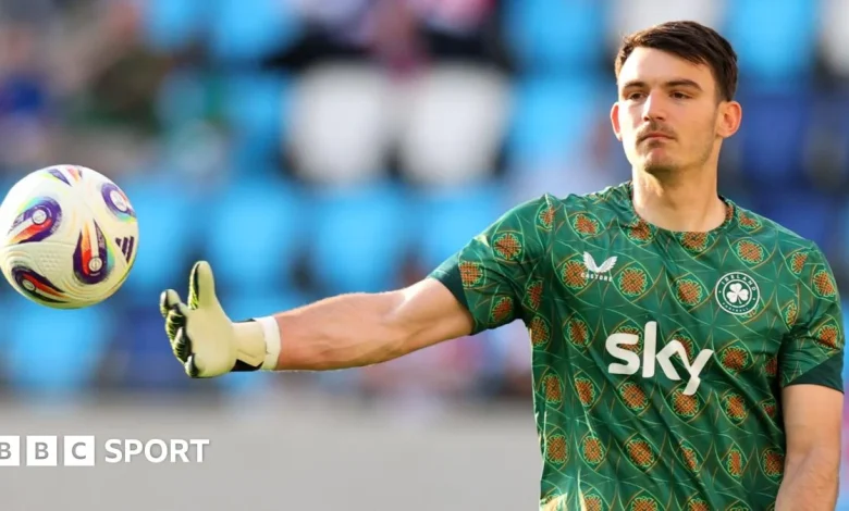 Max O'Leary: West Bromwich Albion sign Republic of Ireland goalkeeper from Bristol City