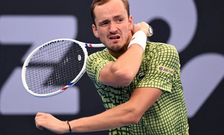 Medvedev extends strong start to season ahead of Australian Open