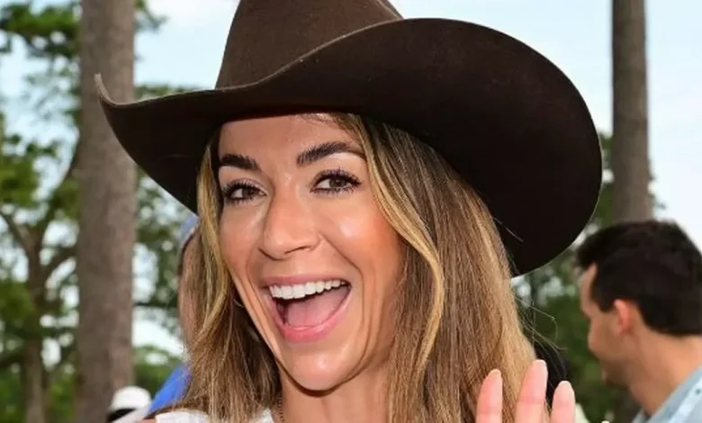 Meet ITV darts' stunning new presenter who is close pals with Laura Woods