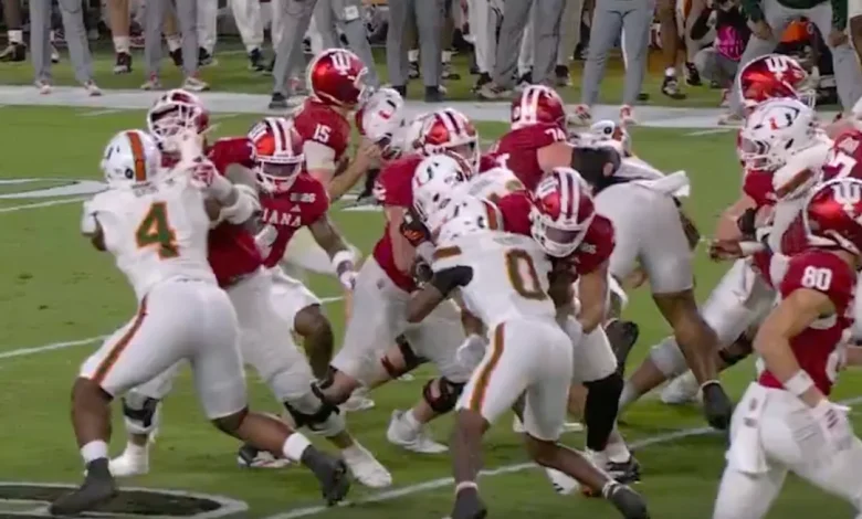 Miami vs. Indiana: Officials don't flag Miami's Jakobe Thomas for targeting after high hit on Fernando Mendoza