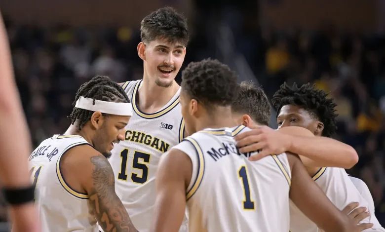 Michigan basketball keeps shedding complacency, striving to be 'our absolute best'