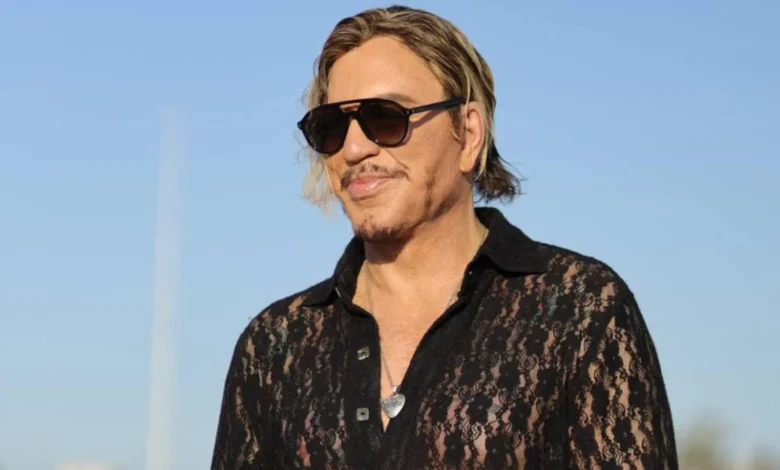 Mickey Rourke Urges GoFundMe Donors to Get Their Refunds