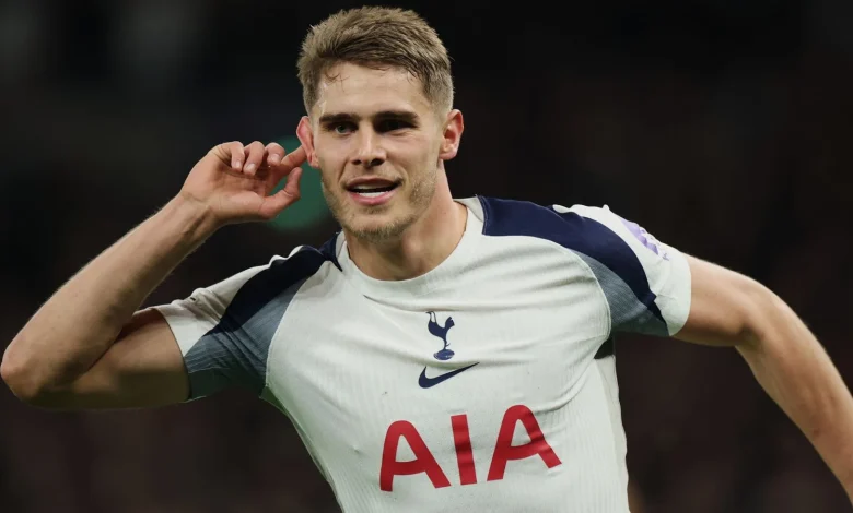Micky van de Ven: Tottenham defender will not be allowed to leave with club planning new contract talks