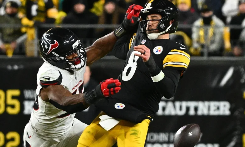 Mike Tomlin, Aaron Rodgers and the Steelers face scrutiny after playoff loss