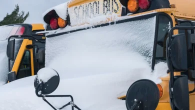 Minnesota schools announce closures, delays amid snow, incoming cold