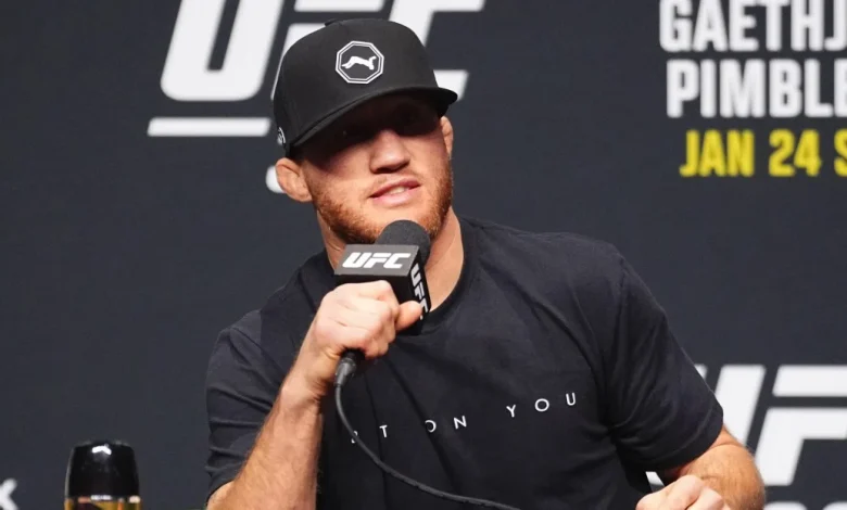 Morning Report: Justin Gaethje, ‘lying’ Daniel Cormier argue about UFC fighter pay comments