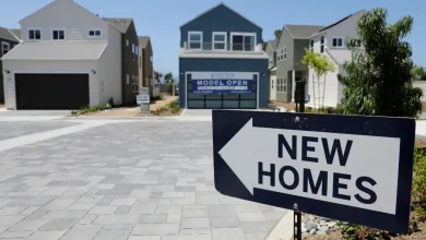 Mortgage rates hit 2025 low as homebuyers catch a break