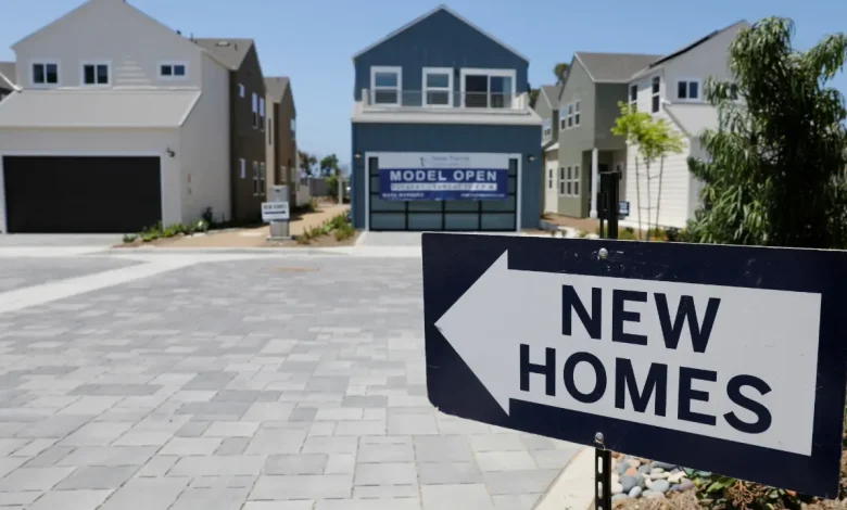 Mortgage rates hit 2025 low as homebuyers catch a break