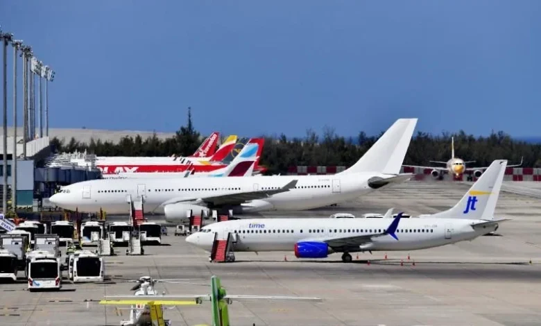 Muere un trabajador de 'handling' tras una colisión en la pista del Aeropuerto de Gran Canaria
