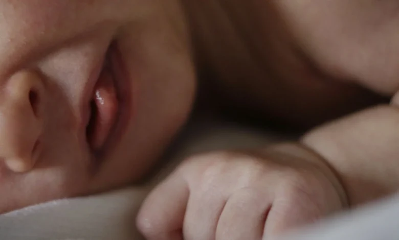 Mum of baby who fell seriously ill after being given now-recalled infant formula calls for investigation