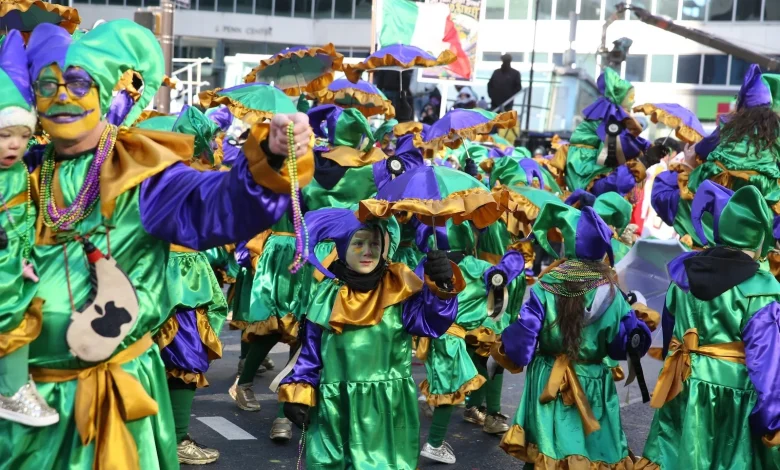 Mummers Parade 2026: Frigid cold in Philly delays string band competition