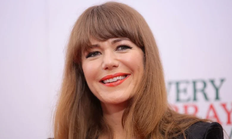 Musician celebrates 50th birthday by marrying her dog