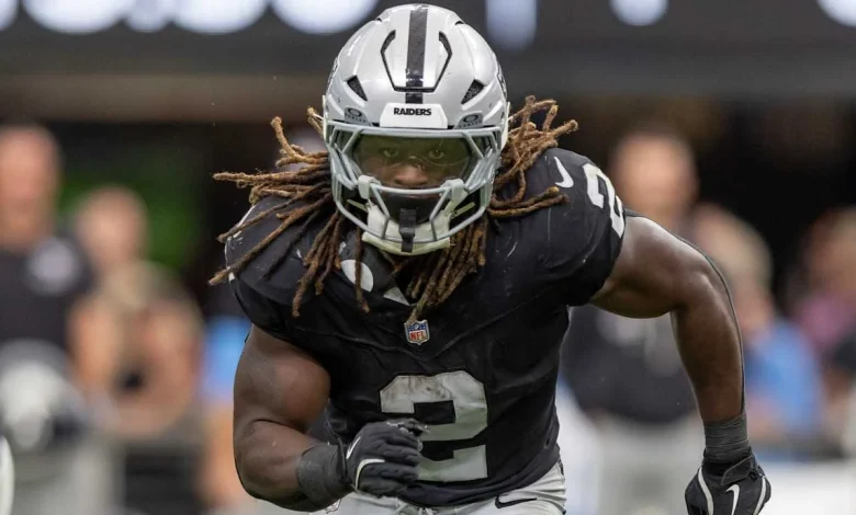 NFL Fantasy 2025 Start 'Em, Sit 'Em: Running backs for Week 17