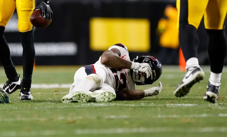 NFL news roundup: Texans WR Nico Collins suffers concussion vs. Steelers - NFL.com