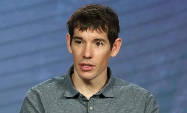 Netflix Postpones Alex Honnold 'Skyscraper Live' Climb Due to Weather