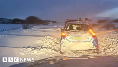 New amber alerts for snow as travel disruption continues