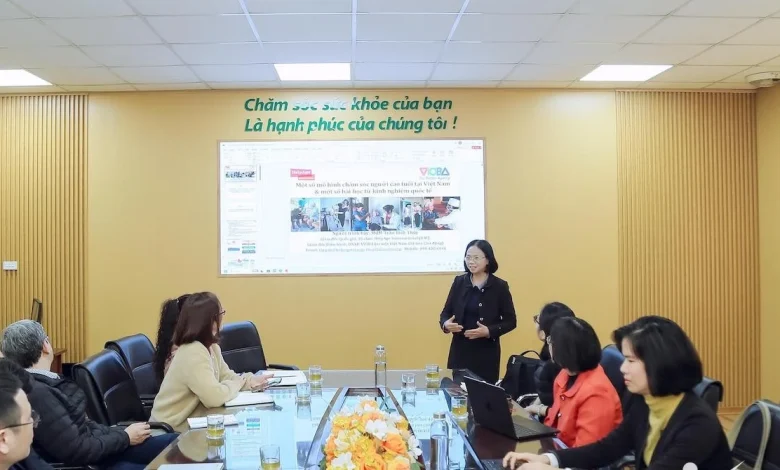 New elder-care model of “morning in, afternoon out” a good solution for VN