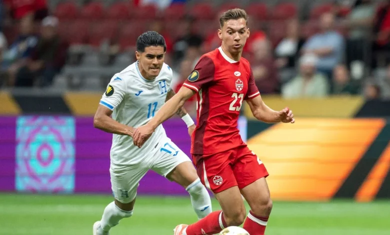 Niko Sigur 'agrees' Celtic transfer but deal for Hadjuk Split star faces one major stipulation