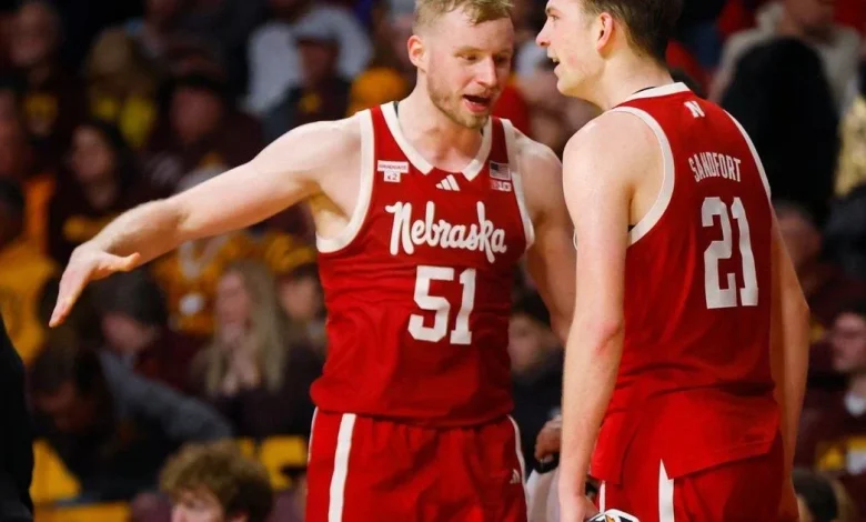 No. 5 Nebraska short-handed against No. 3 Michigan, missing forward Rienk Mast, guard Braden Frager