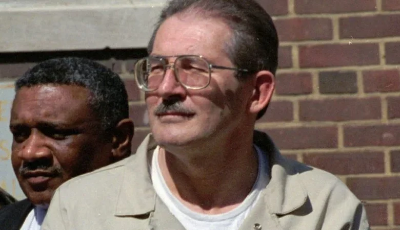 Notorious CIA spy whose treachery caused the deaths of countless sources has died in federal prison