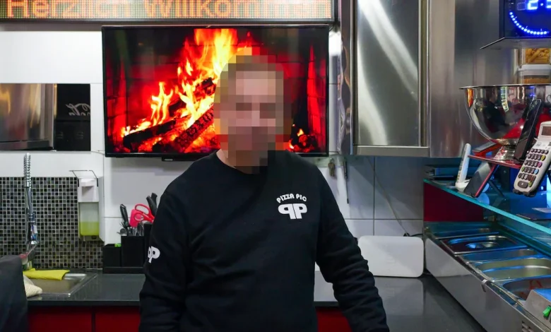 "Null Vertrauen": Pizzabäcker verliert bei Sparkassenraub zum 2. Mal Vermögen