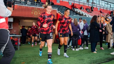 One-year options taken on United Women contracts