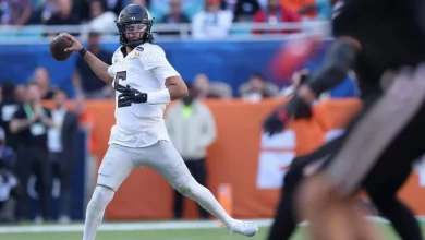 Oregon quarterback Dante Moore will return for 2026 season