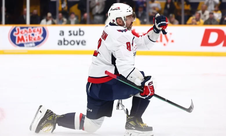 Ovechkin scores 20 goals for 21st season, 2nd most in NHL history
