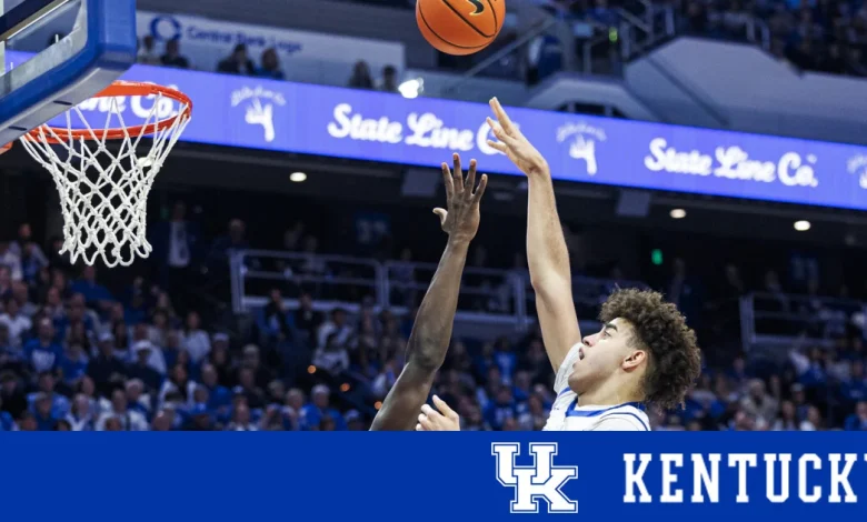 Oweh, Moreno Lead Cats Past Bulldogs on Saturday