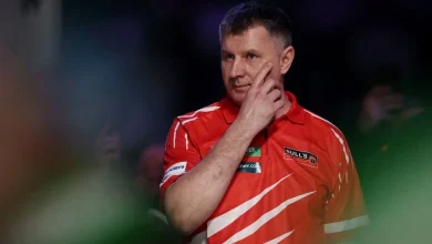 Paddy Power World Darts Championship: Ratajski ready to test Littler