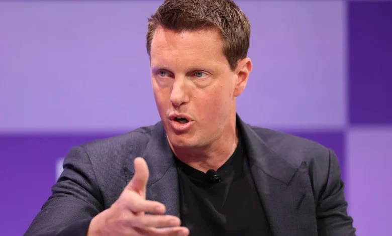 Paramount Reaffirms $30 A Share Cash Offer For Warner Bros. Discovery