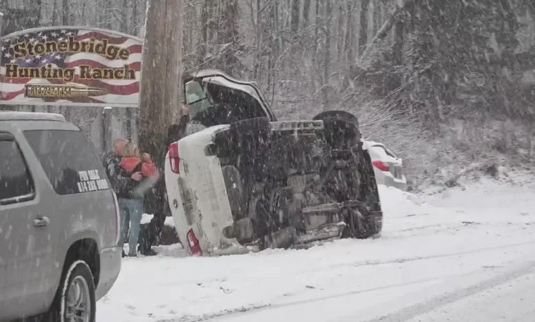 Pennsylvania Drivers Crash In Snow Ahead Of Winter Storm