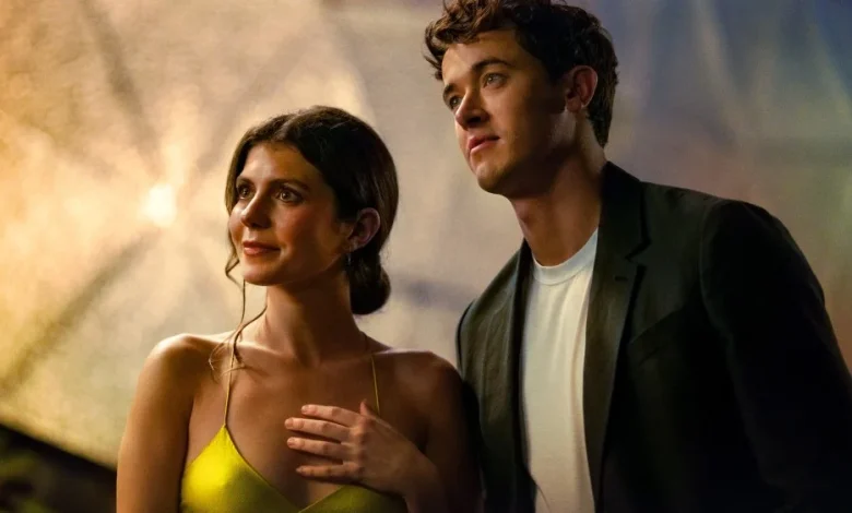 'People We Meet on Vacation' Review: An Undemanding Netflix Romcom