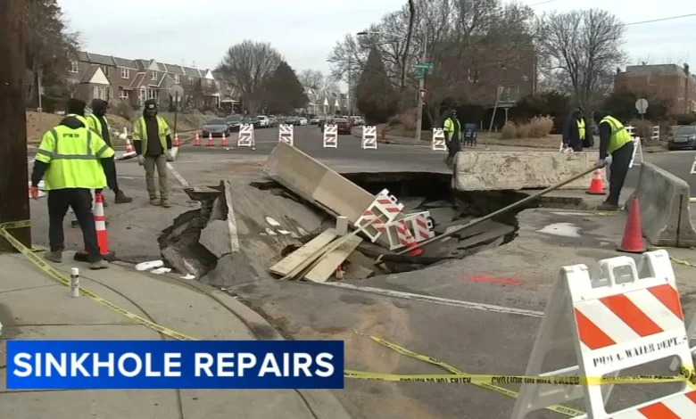 Philadelphia sinkhole leaves 80 homes in West Oak Lane without water after main break