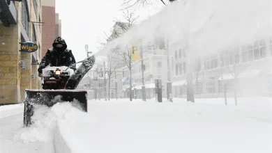 Pittsburgh declares state of emergency after record snowfall; region under extreme cold warning