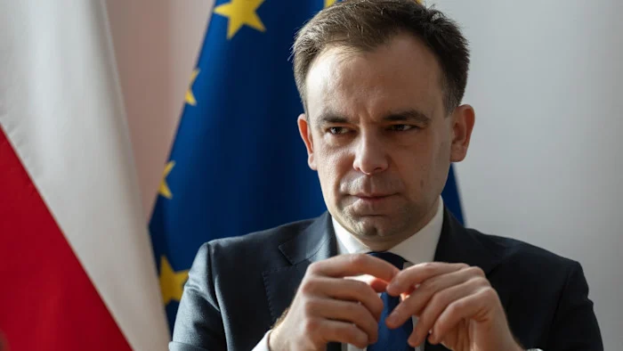 Poland cools on joining Eurozone after its economy surges