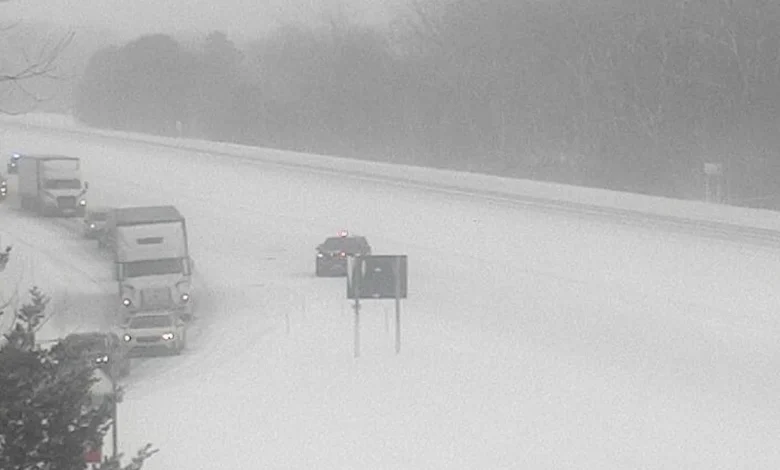 Portion of WB I-94 near Hartford reopens after crash, MDOT says